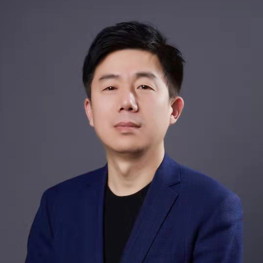 编委 徐　刚